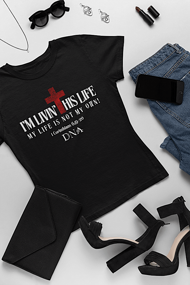 I'M LIVIN' THIS LIFE - Black Unisex T-Shirt - divinenatureapparel